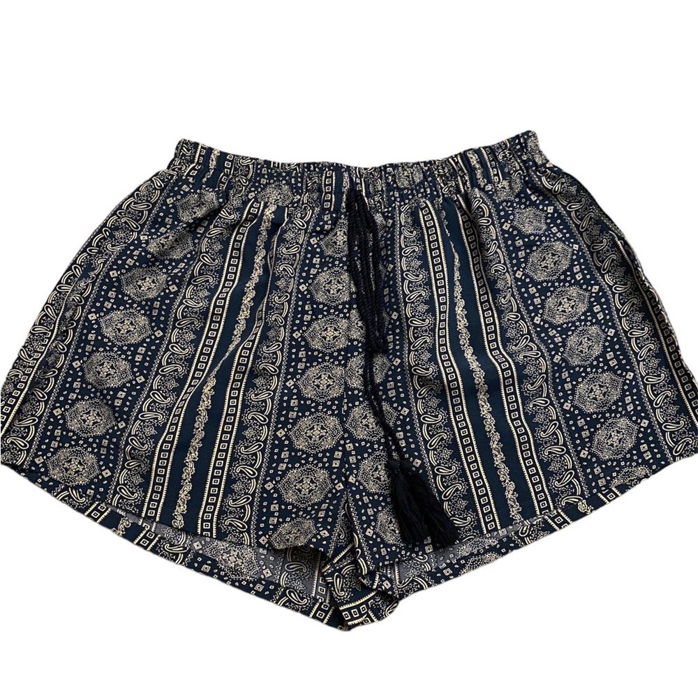 NWT Stellar by Tara Diamond Bohemian Dark Green Shorts